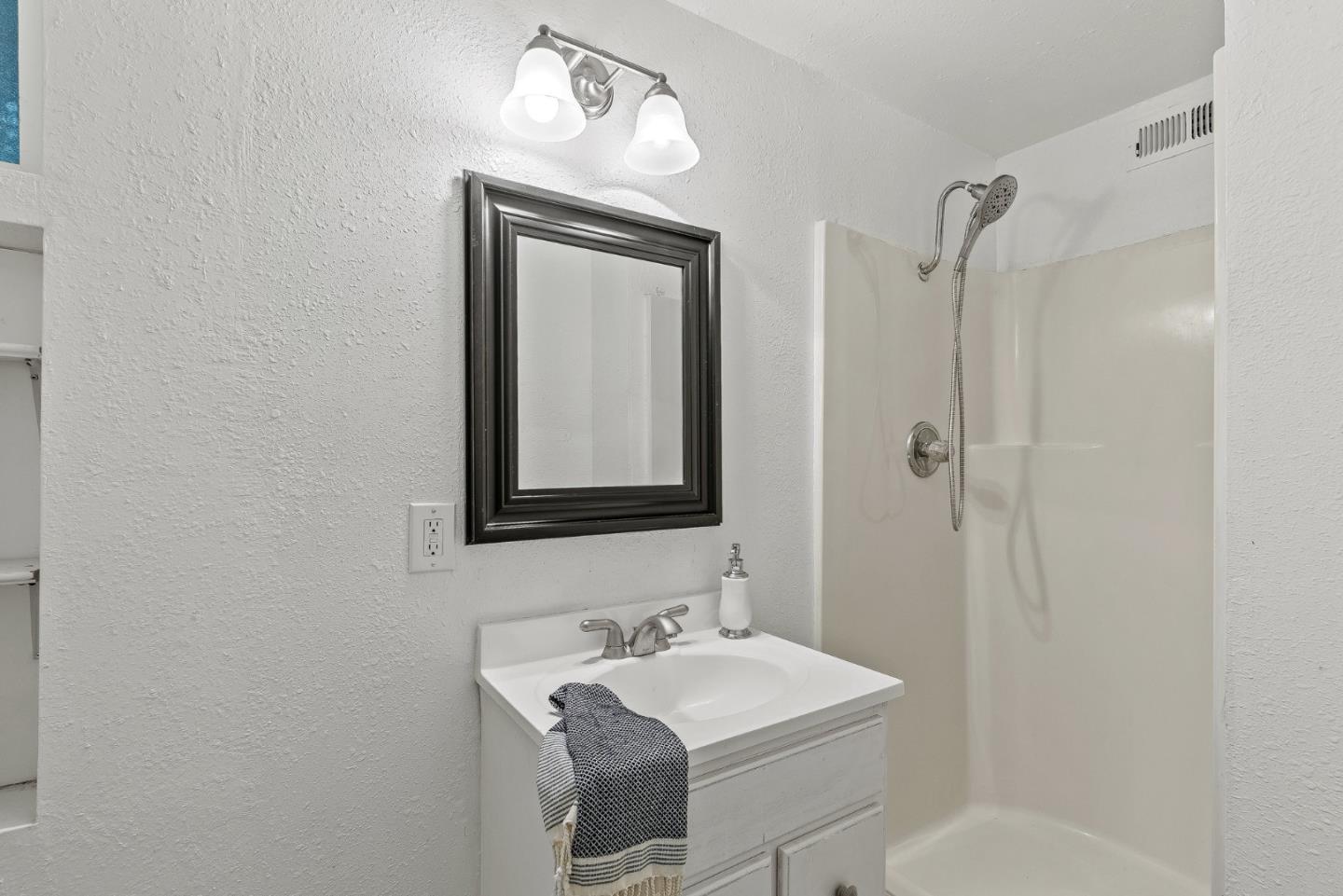 800 Ranchitos Del Sol Aptos, CA 95003 - Photo 36 of 50 Gallery Image 36