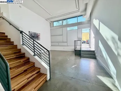 $449,000 | 226 2nd Street, Oakland, CA 94607