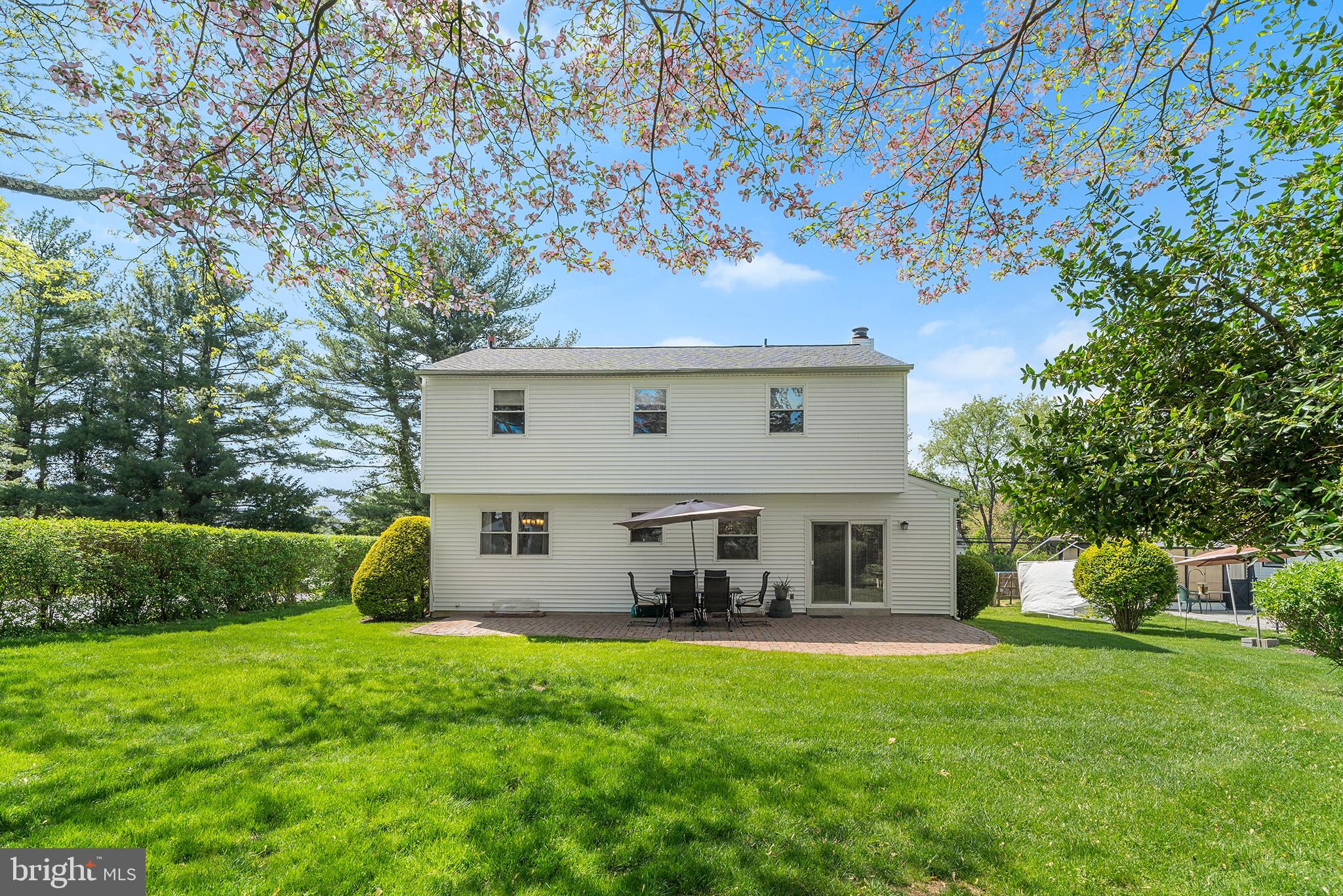 702 Brookhaven Road Wallingford, PA 19086 - Photo 30 of 31 a view of outdoor space yard and front view of a house