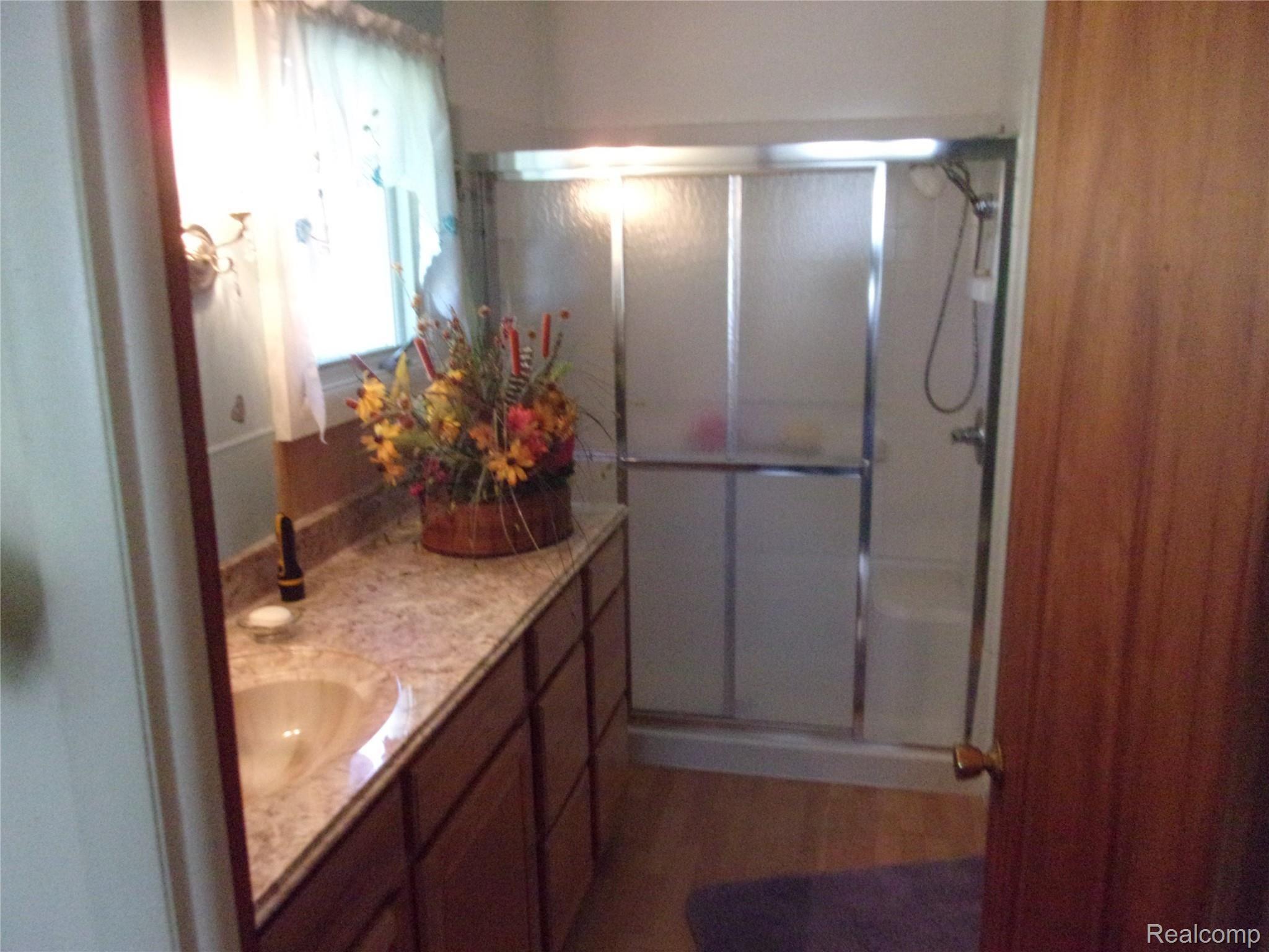 420 West Snover Road Mayville, MI 48744 - Photo 13 of 16 115_0843.JPG