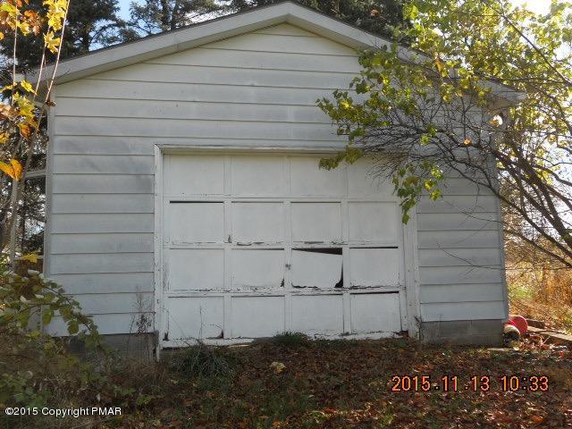 6028 Snyders Church Road Bath, PA 18014 - Photo 15 of 15 shed