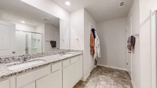 $260,000 | 122 Champions Lane, Ashland City, TN 37015