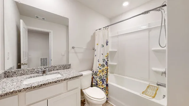 $260,000 | 122 Champions Lane, Ashland City, TN 37015