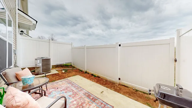 $260,000 | 122 Champions Lane, Ashland City, TN 37015