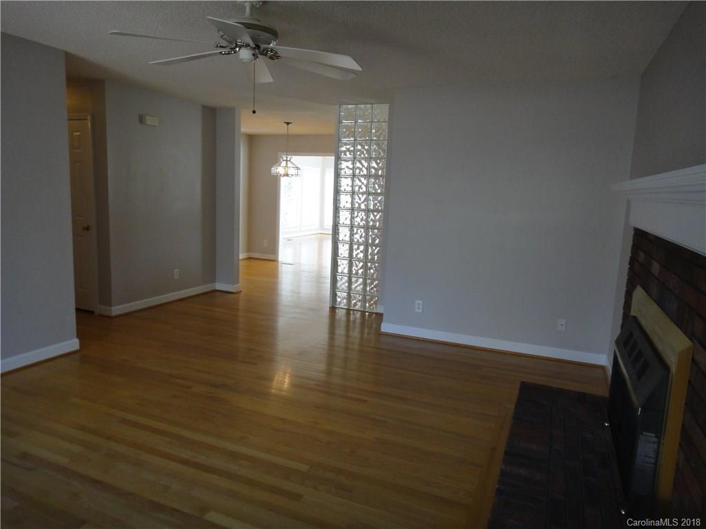 12201 Ritchie Road Midland, NC 28107 - Photo 4 of 33 Gallery Image 4