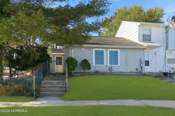 $2,100 | 21 Potomac Court, Barnegat, NJ 08005