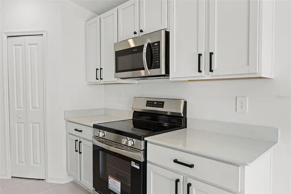 $2,050 | 1993 Sarah Street, Lake Wales, FL 33859