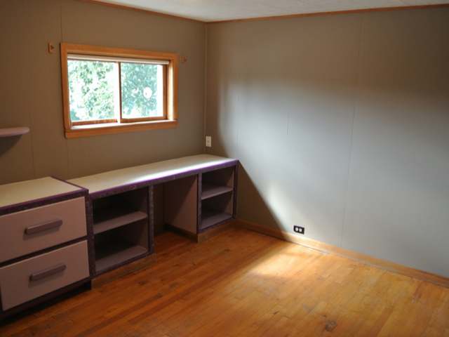 516 South Pelham Street Rhinelander, WI 54501 - Photo 12 of 16 Gallery Image 12