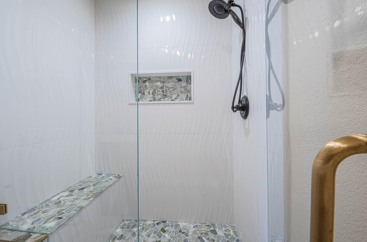250 Forest Ridge Road, Unit 27 Monterey, CA 93940 - Photo 28 of 38 a bathroom with a shower