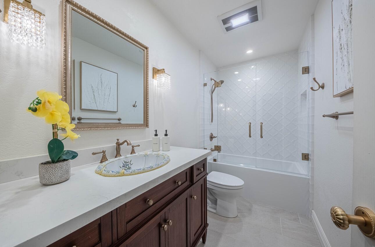 250 Forest Ridge Road, Unit 27 Monterey, CA 93940 - Photo 33 of 38 a bathroom with a sink a toilet and shower