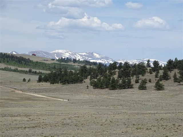 a view of a lake view and mountain in the back