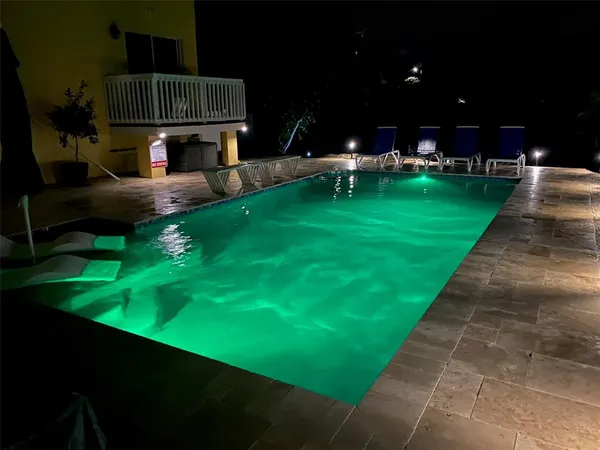 $12,600 | 301 Avenida Madera, Unit B, Sarasota, FL 34242