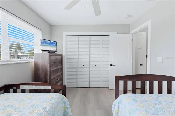 $12,600 | 301 Avenida Madera, Unit B, Sarasota, FL 34242