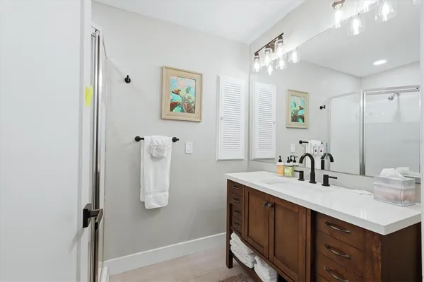 $12,600 | 301 Avenida Madera, Unit B, Sarasota, FL 34242
