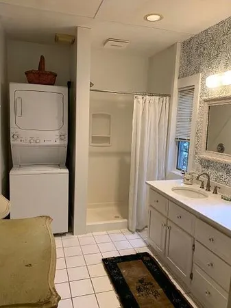 $998,000 | 32 Shore Drive, Tunkhannock, PA 18657