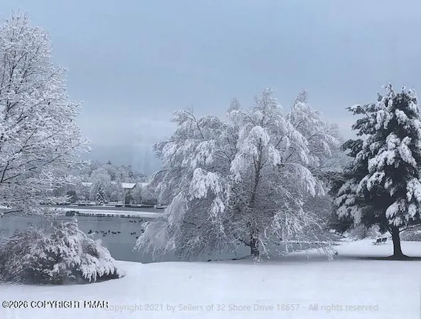 $998,000 | 32 Shore Drive, Tunkhannock, PA 18657