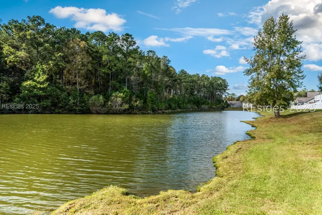 $382,500 | 6 Founders Walk, Bluffton, SC 29910