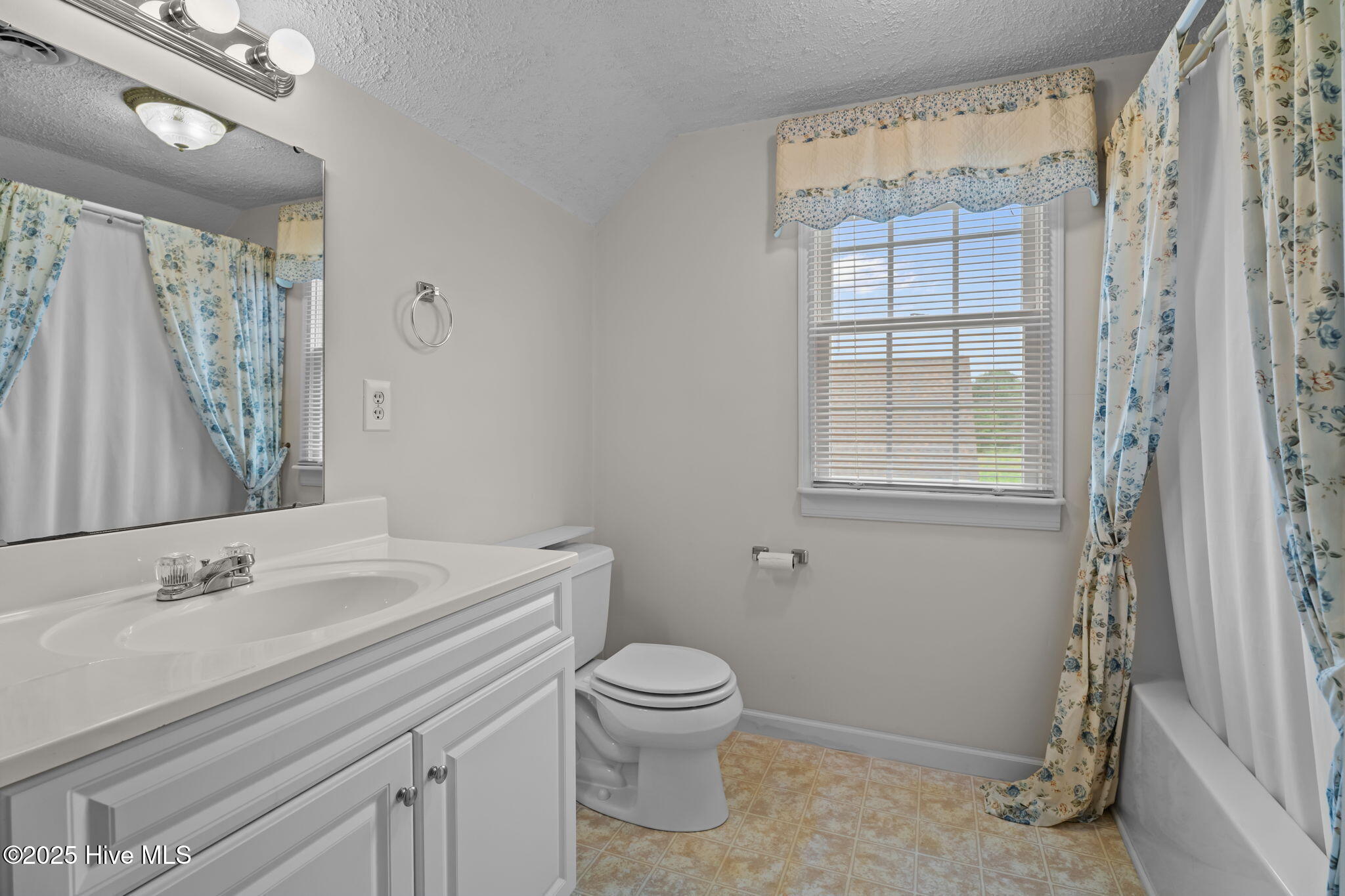 7001 Colby Road Rocky Mount, NC 27803 - Photo 31 of 42 31-web-or-mls-DSC06009