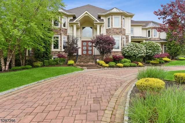 $17,000 | 14 Michele Lane, Livingston, NJ 07039