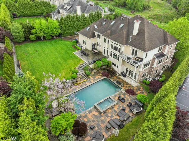 $17,000 | 14 Michele Lane, Livingston, NJ 07039