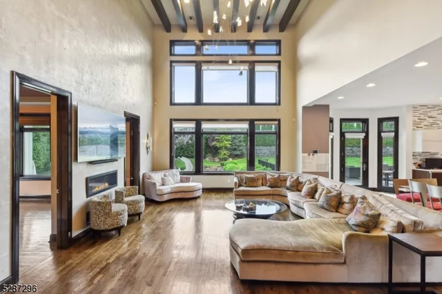 $17,000 | 14 Michele Lane, Livingston, NJ 07039