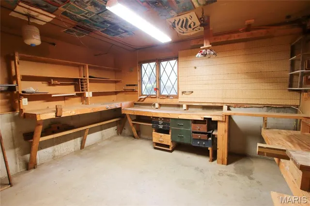 $289,000 | 566 Country Lane, Sullivan, MO 63080