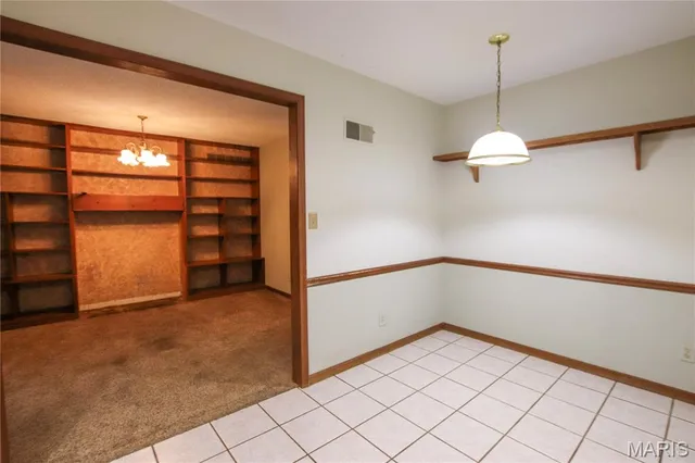 $289,000 | 566 Country Lane, Sullivan, MO 63080