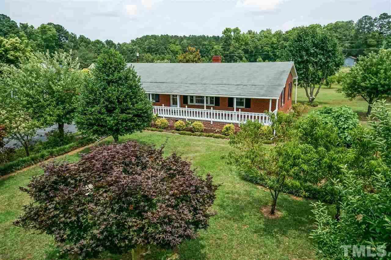 678 Jack Road Clayton, NC 27520 - Photo 3 of 21 Gallery Image 3