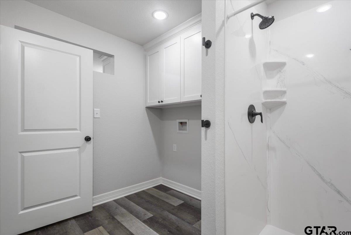 318 C R 323 Lindale, TX 75771 - Photo 12 of 48 Gallery Image 12