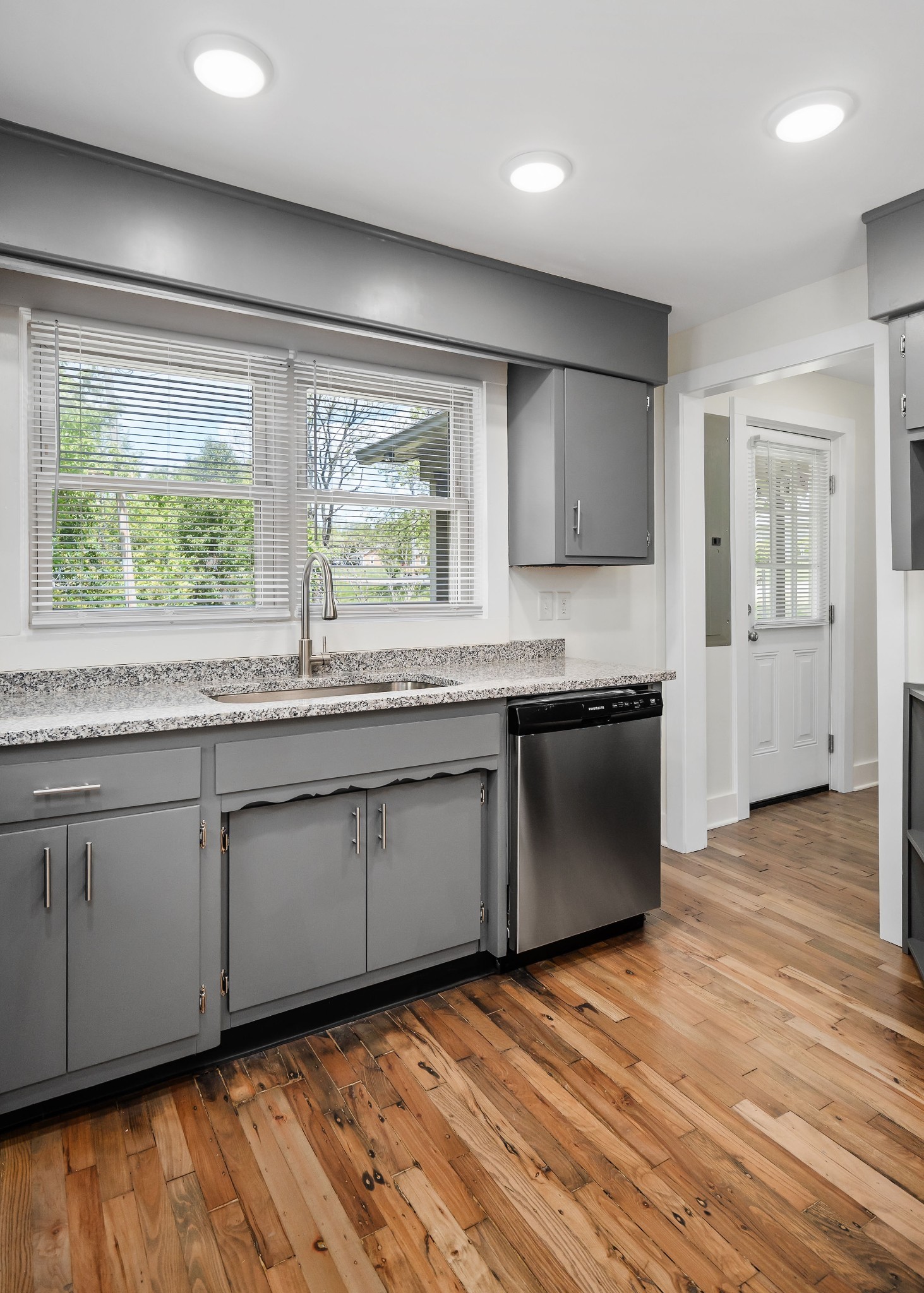 359 Sliger Road Cookeville, TN 38506 - Photo 12 of 41 Gallery Image 12