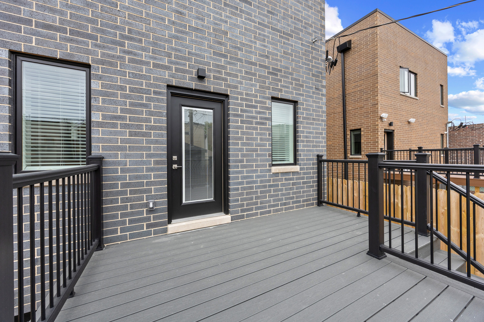 3231 South Shields Avenue Chicago, IL 60616 - Photo 20 of 58 a view of a brick house with wooden floor