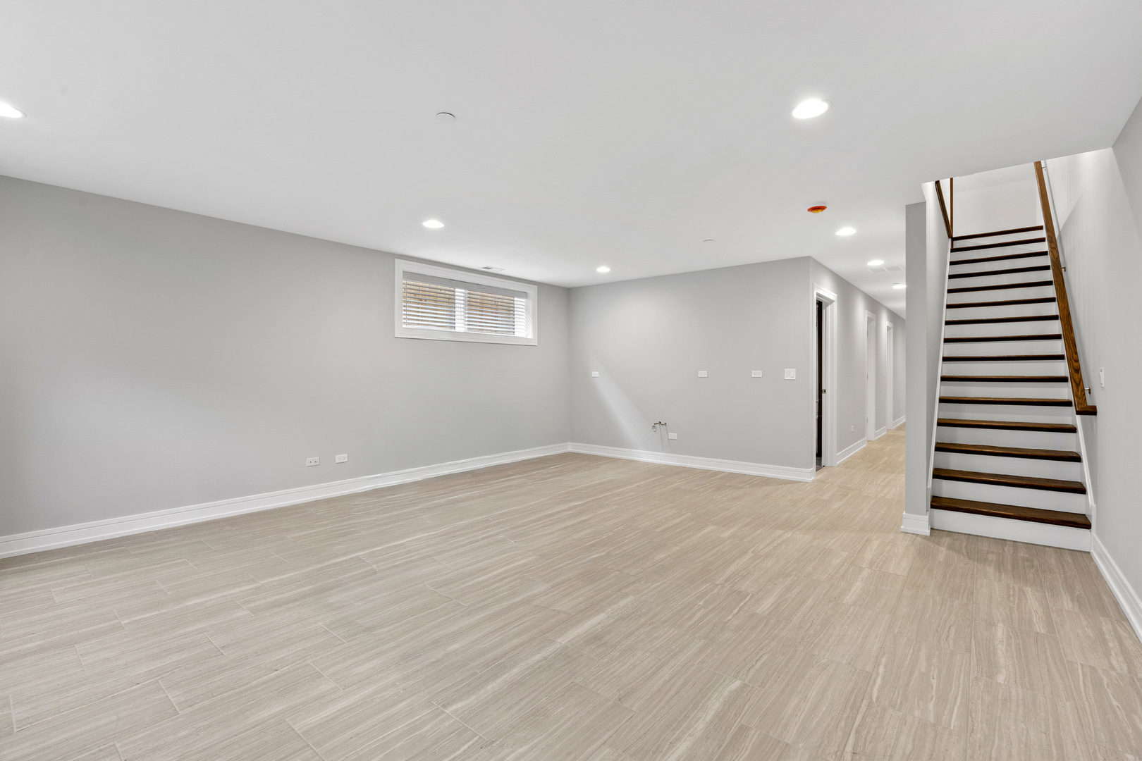 3231 South Shields Avenue Chicago, IL 60616 - Photo 42 of 58 an empty room with wooden floor