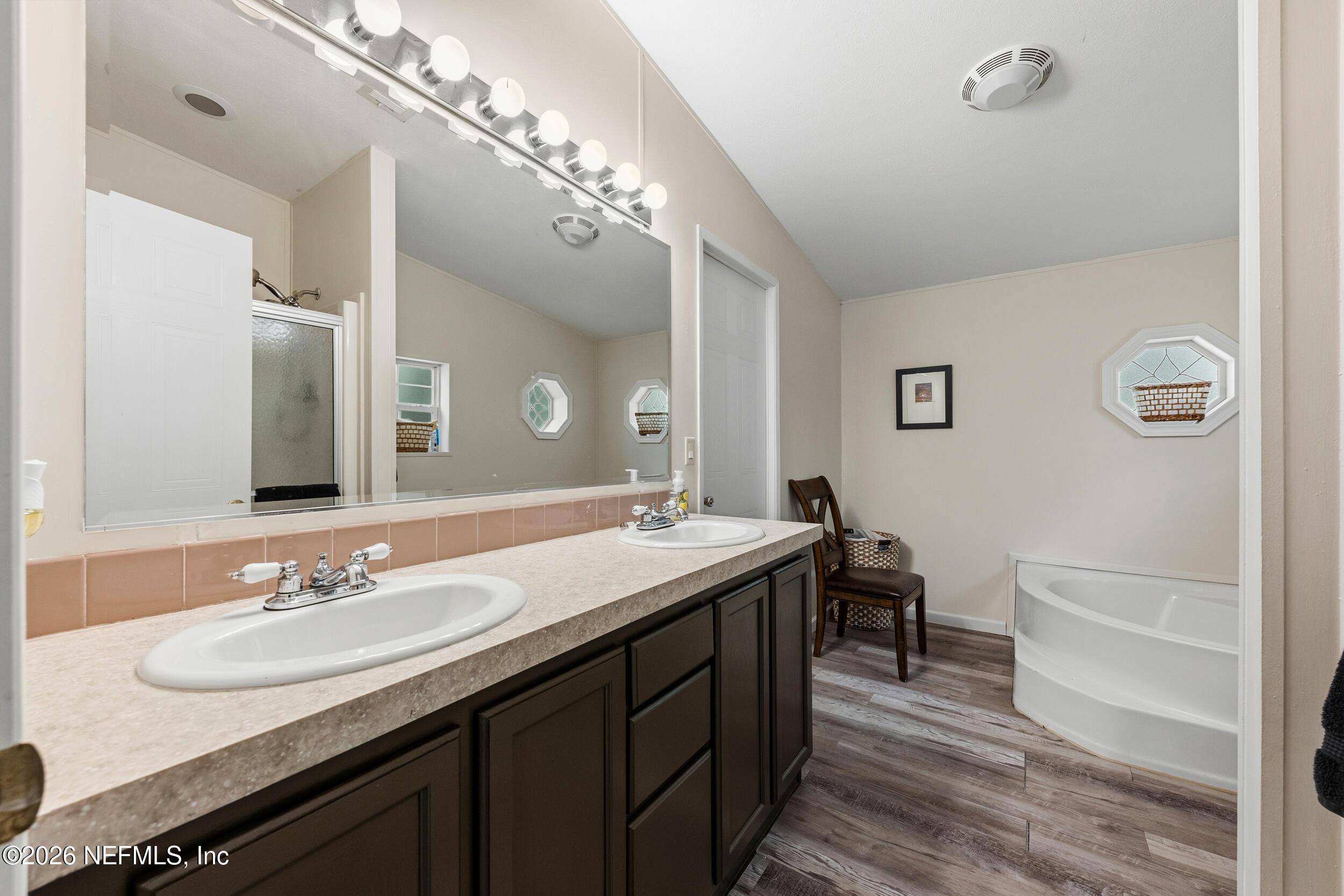 181 Carraway Church Road Palatka, FL 32177 - Photo 17 of 35 Primary bathroom