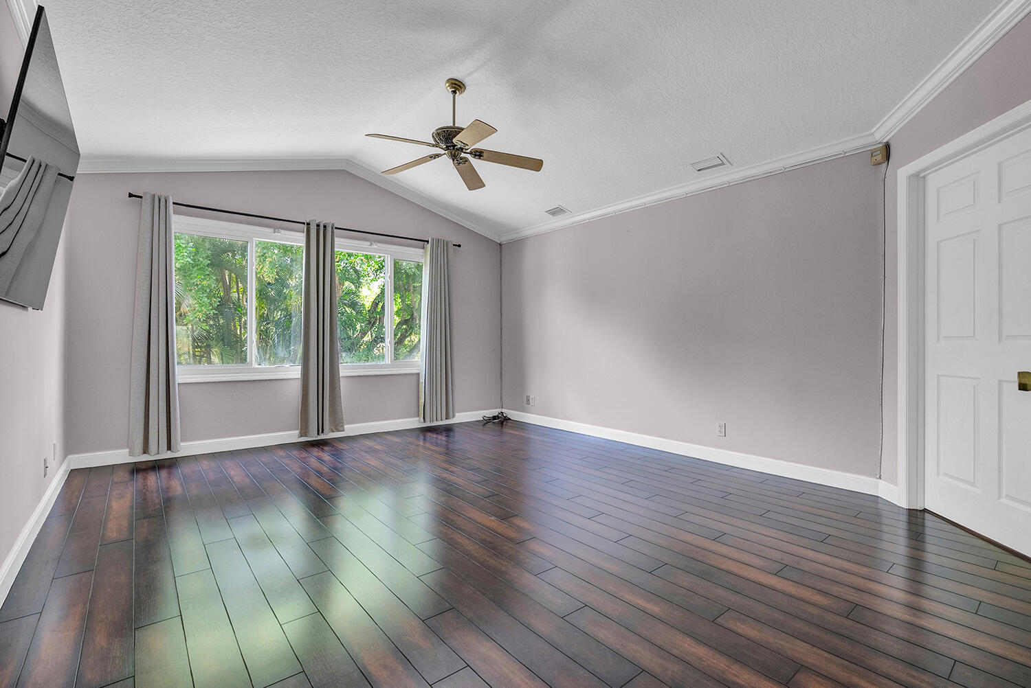 6168 La Vida Terrace Boca Raton, FL 33433 - Photo 12 of 52 DSC05811
