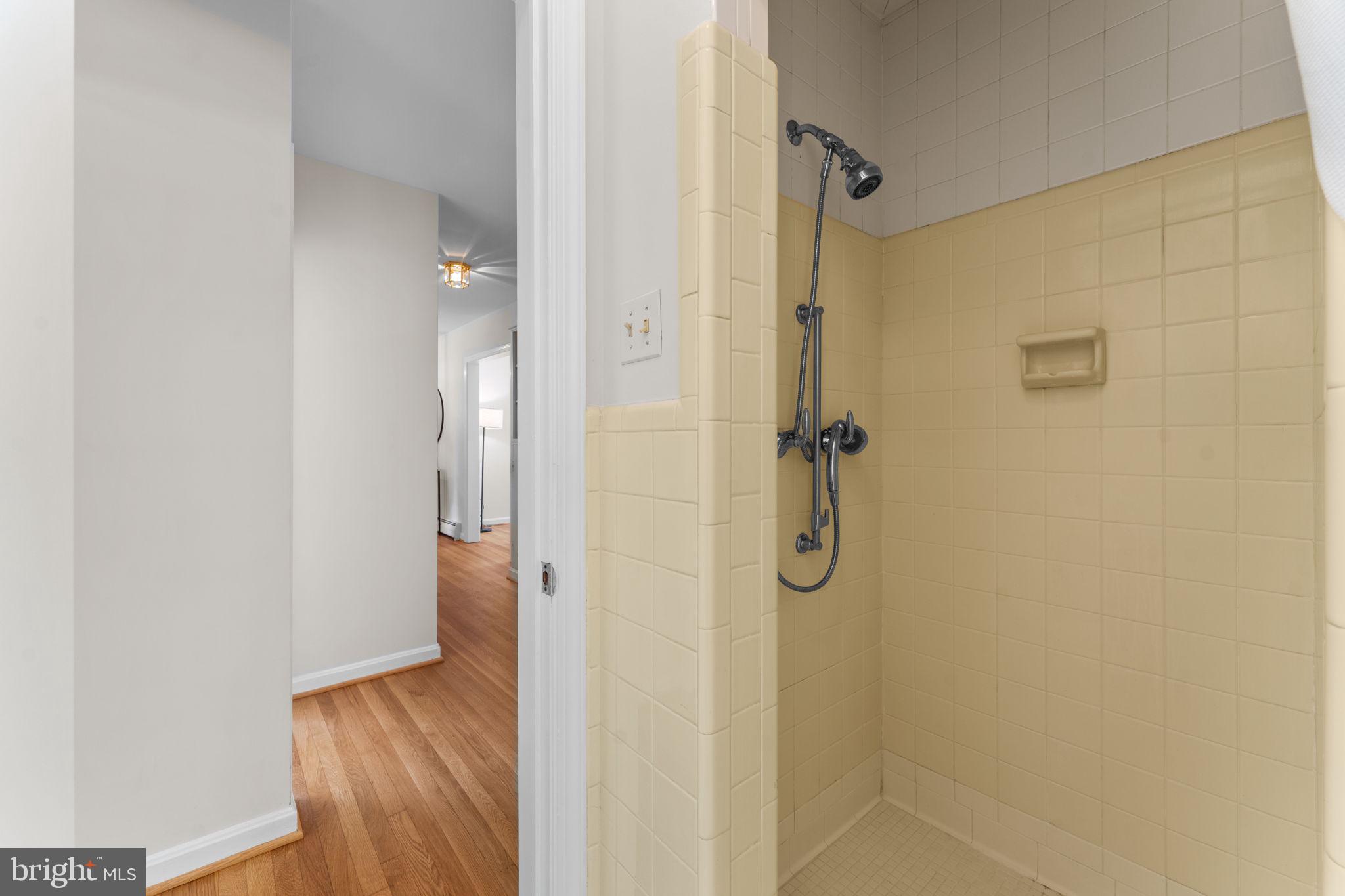 11800 Stoney Creek Road Potomac, MD 20854 - Photo 34 of 78