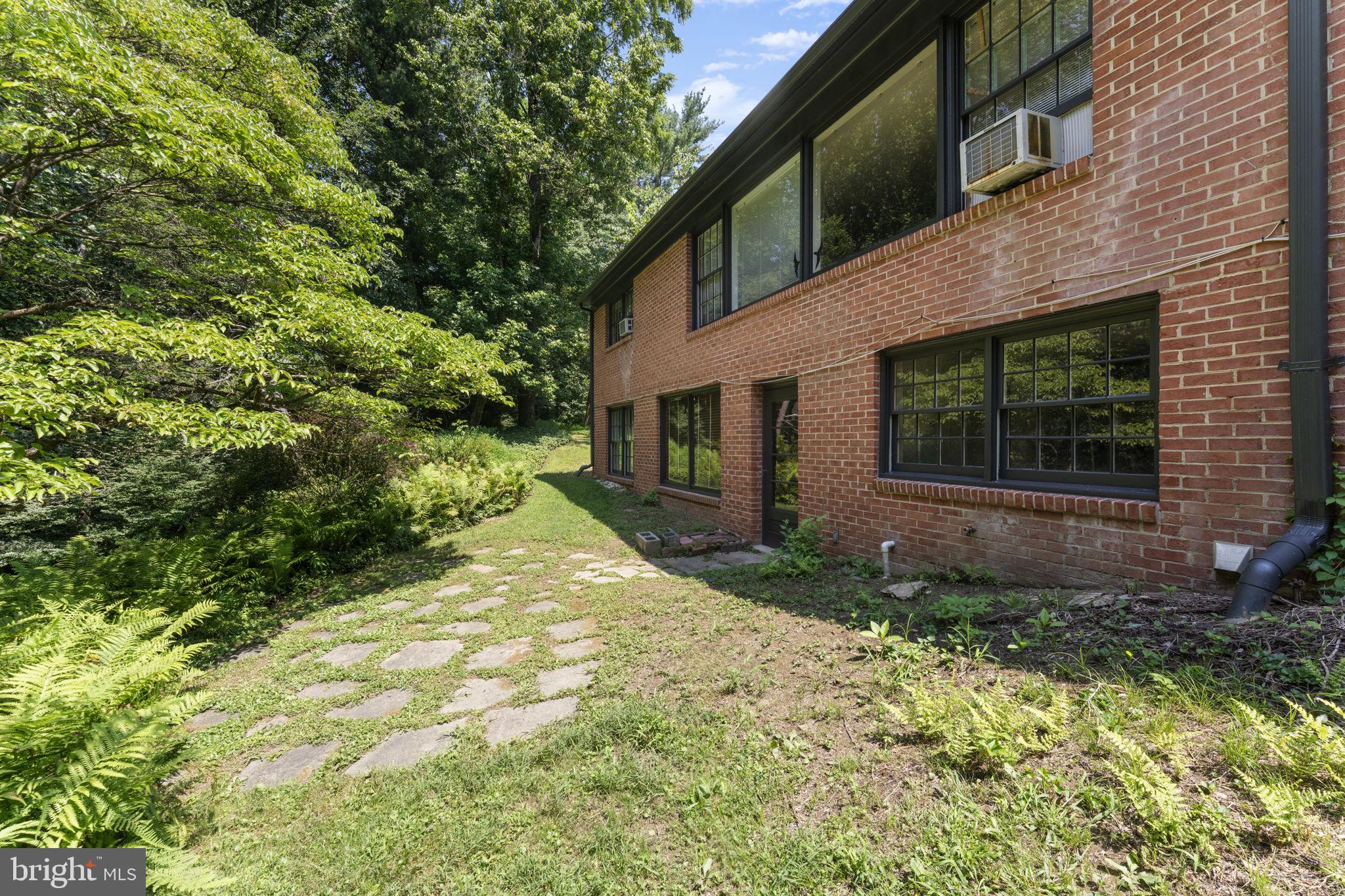 11800 Stoney Creek Road Potomac, MD 20854 - Photo 56 of 78