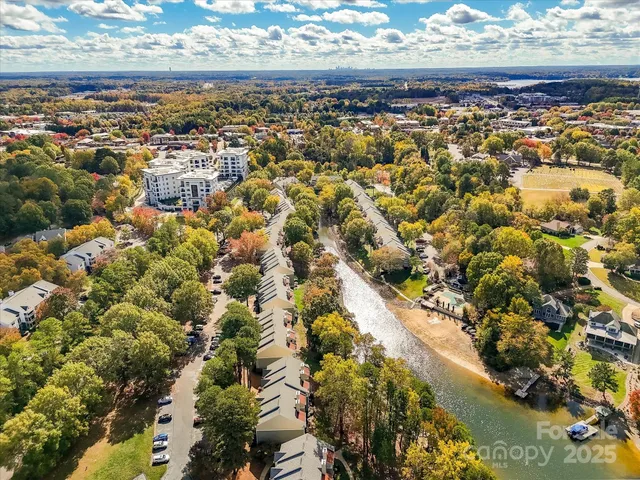 $339,000 | 20115 Henderson Road, Unit D, Cornelius, NC 28031