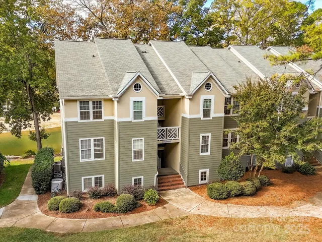 $339,000 | 20115 Henderson Road, Unit D, Cornelius, NC 28031