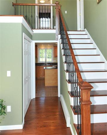 5 Olivia Lane Rutland, MA 01543 - Photo 2 of 25