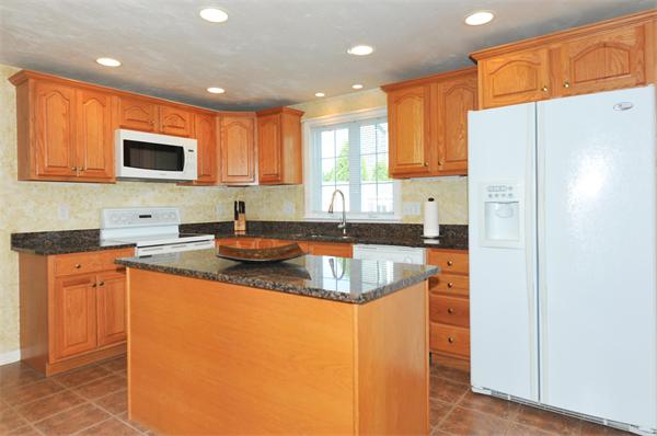 5 Olivia Lane Rutland, MA 01543 - Photo 7 of 25