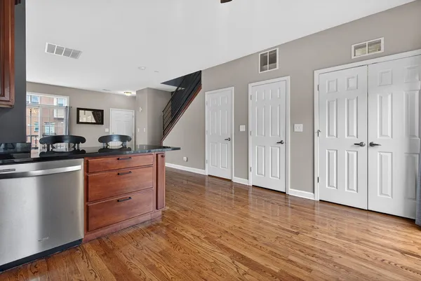 $364,999 | 10420 South Walden Parkway, Chicago, IL 60643
