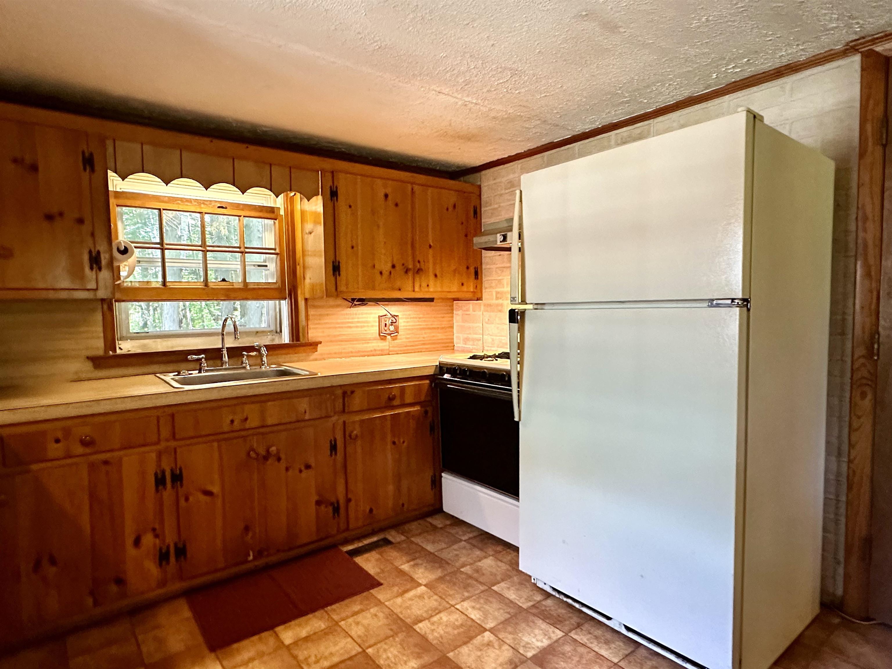 115 French Road East Sutton, NH 03260 - Photo 10 of 58 Gallery Image 10