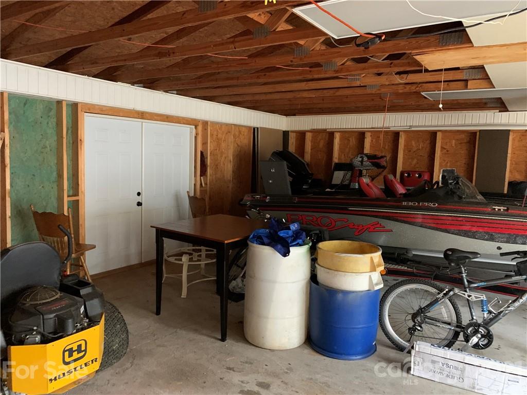 210 Amherst Road Morganton, NC 28655 - Photo 14 of 27 Gallery Image 14
