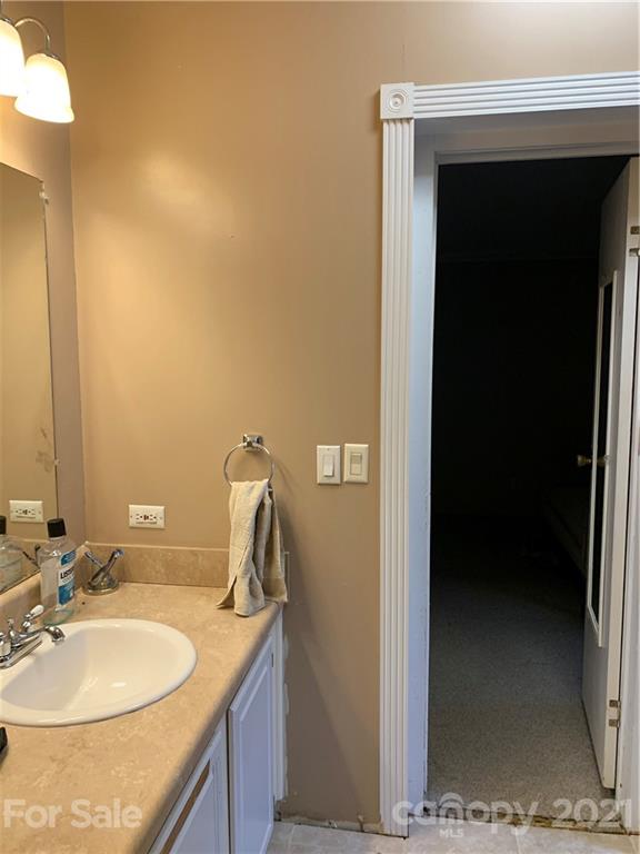 210 Amherst Road Morganton, NC 28655 - Photo 8 of 27 Gallery Image 8