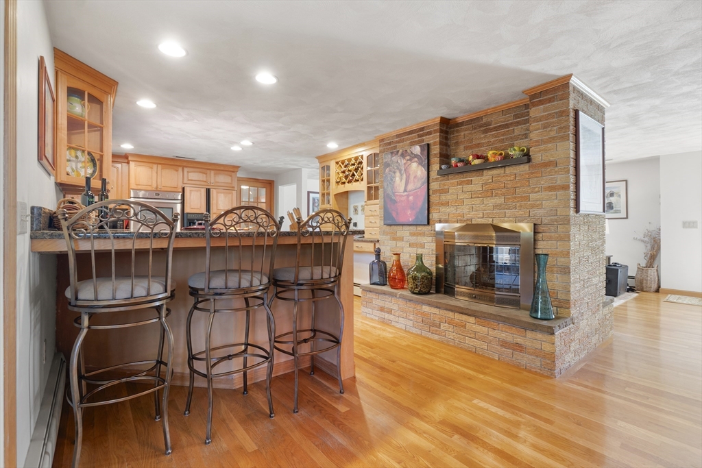 137 Catamount Road Tewksbury, MA 01876 - Photo 8 of 42 Gallery Image 8