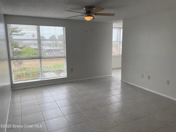 $2,100 | 4700 Ocean Beach Boulevard, Unit 206, Cocoa Beach, FL 32931
