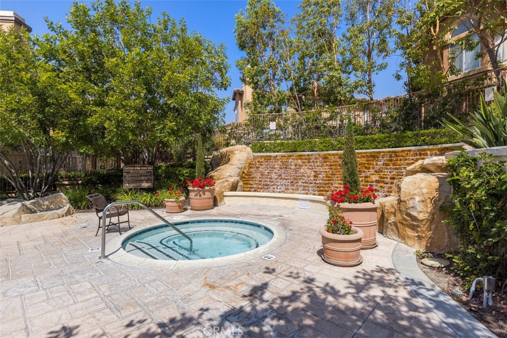 19431-14h Rue De Valore Lake Forest, CA 92610 - Photo 31 of 40