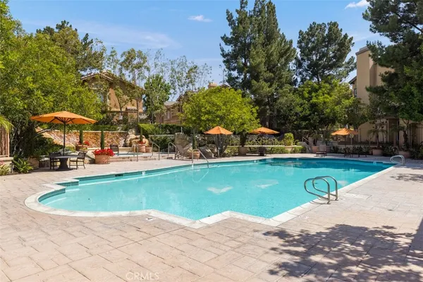 $599,900 | 19431-14h Rue De Valore, Lake Forest, CA 92610