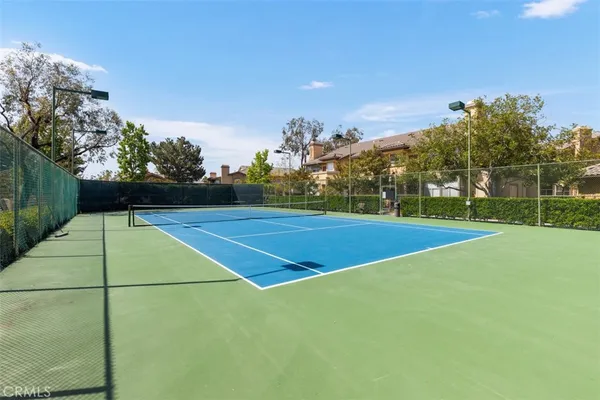 $599,900 | 19431-14h Rue De Valore, Lake Forest, CA 92610