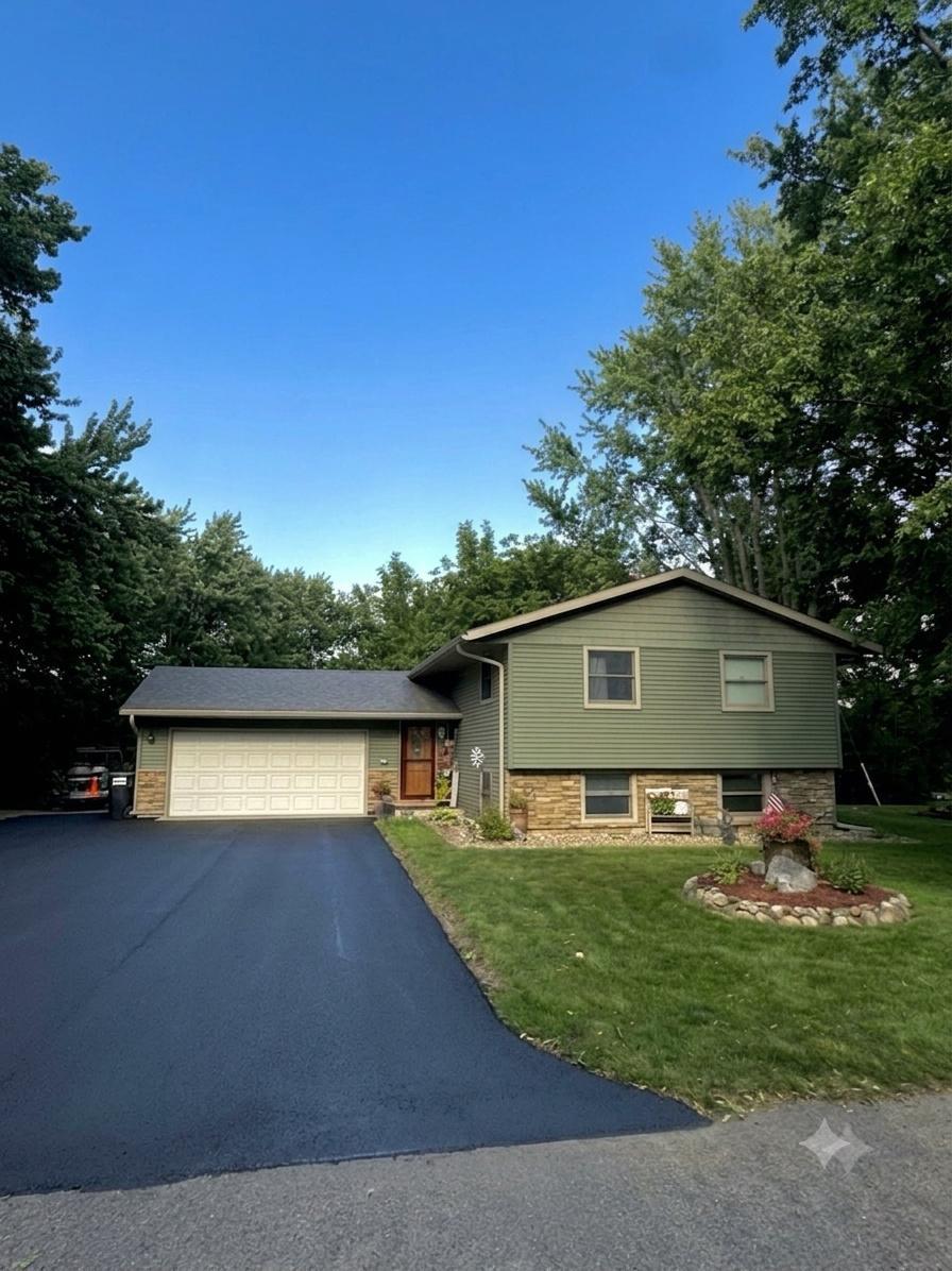 508 Ridge Road Henderson, MN 56044 - Photo 1 of 1